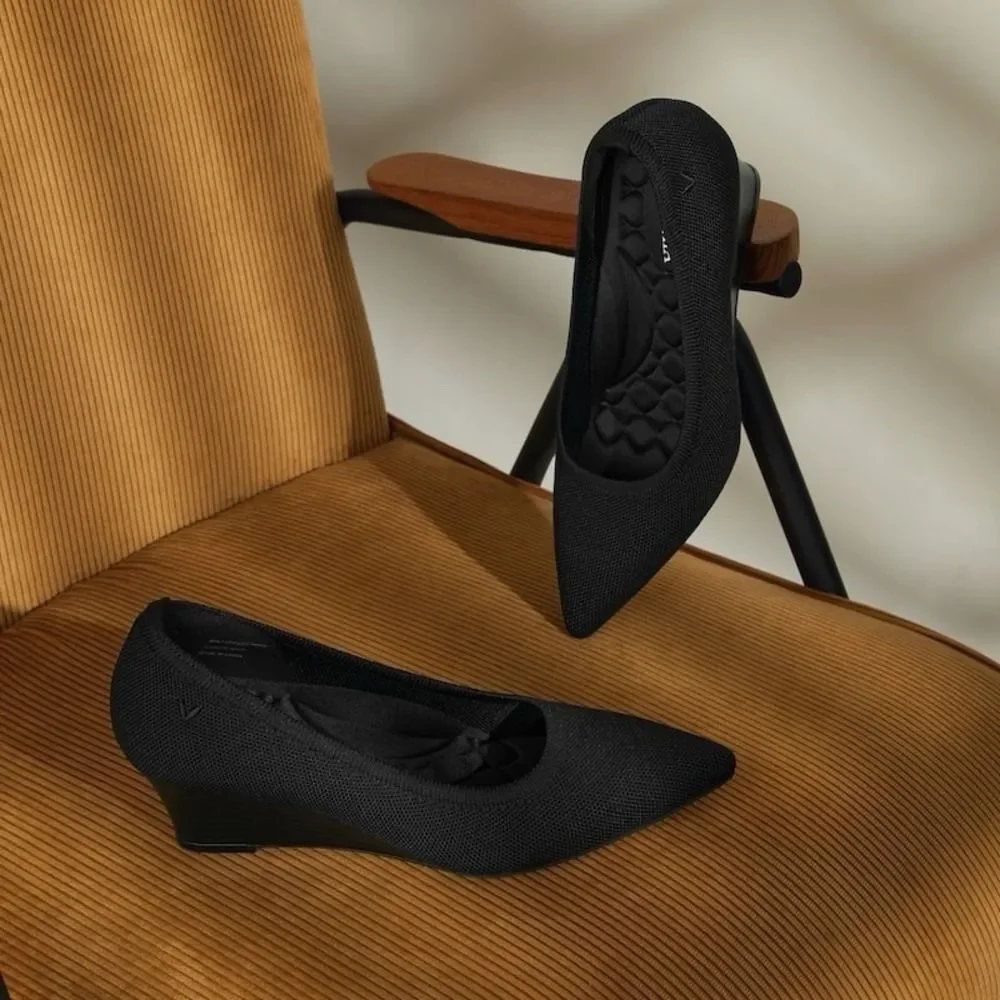VIVAIA Aria Pointed-Toe Wedge Heels – Black – Size 10.5